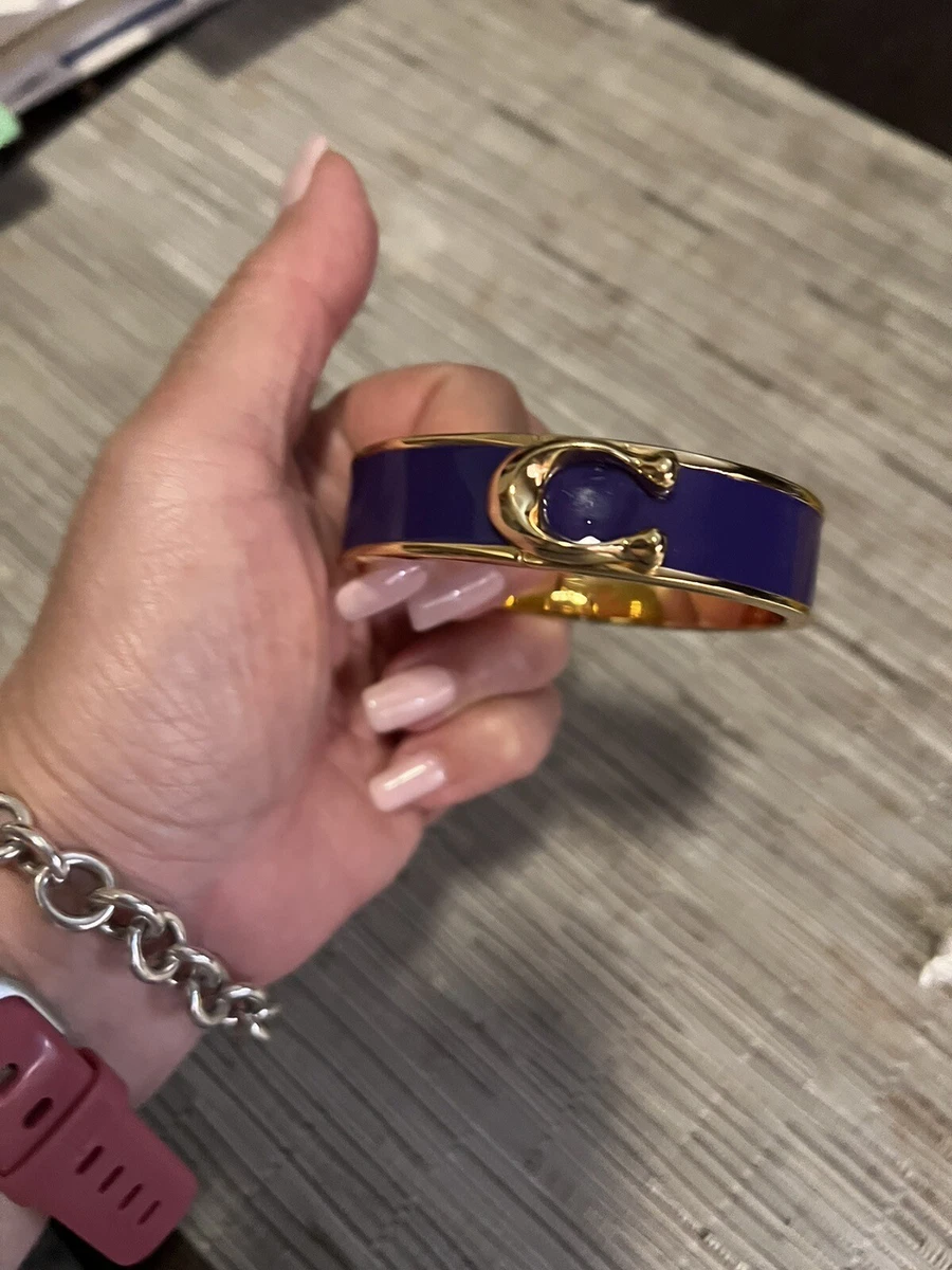 Push signature cheap hinged bangle