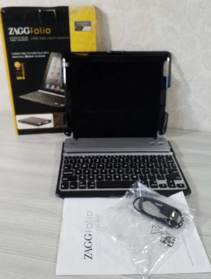 Zagg Folio State Of The Art Tablet Accessory For iPAD 2, 3rd and 4th Generation - Image 2 of 4