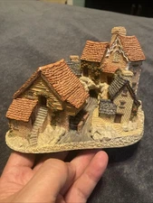 David Winter Cottage Brookside Hamlet 1982 Signed No Box Or COA