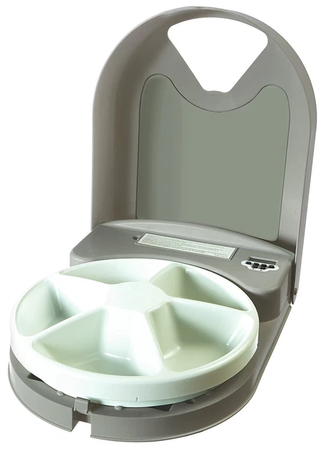 Ciotole e distributori automatici per gatti