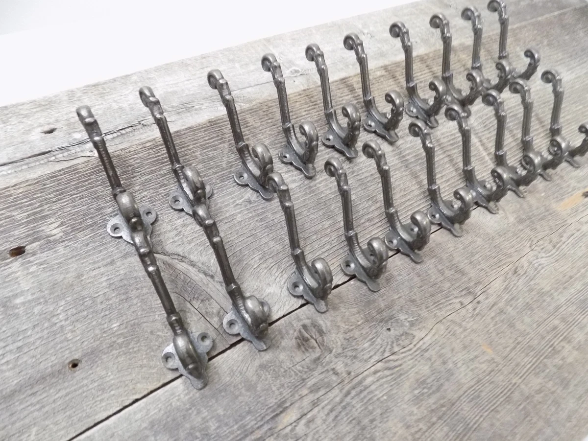 Small vintage hooks outlet