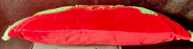 SAFAVIEH Cinnamon Joy 12" x 20" Holiday Pillow, Green/Red - Image 4 of 4