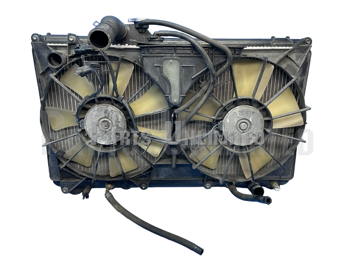 01-05 Lexus Is300 OEM complete engine cooling radiator & ac fan 