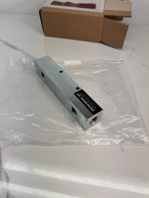 #ad Dual Outlet High Pressure Split Manifold 10000 PSI 3 8” Ports 6.5” Long 5 Ports $74.99