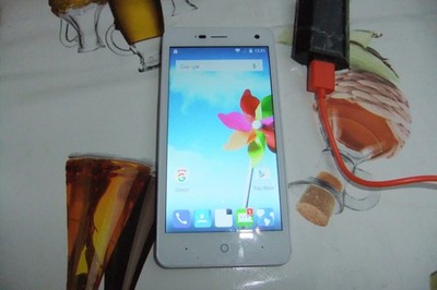 ZTE Blade L3 8GB Weiß Dual Sim Android Smartphone