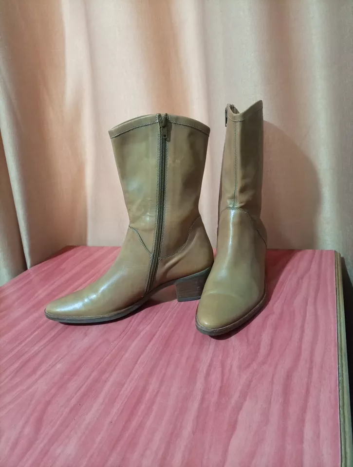 Botas de cuero para mujer GEOX color miel. Euro Talla 37. US 6. Suave y tan lindo Foto 3 de 4