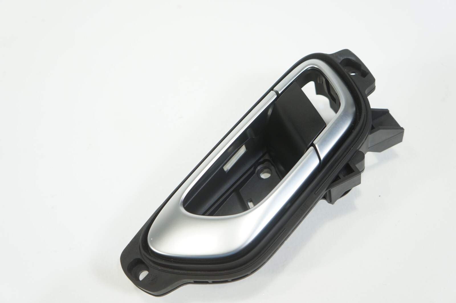 03-12 Bentley Flying Spur GTC GT Rear Right Passsenger Interior Door Handle