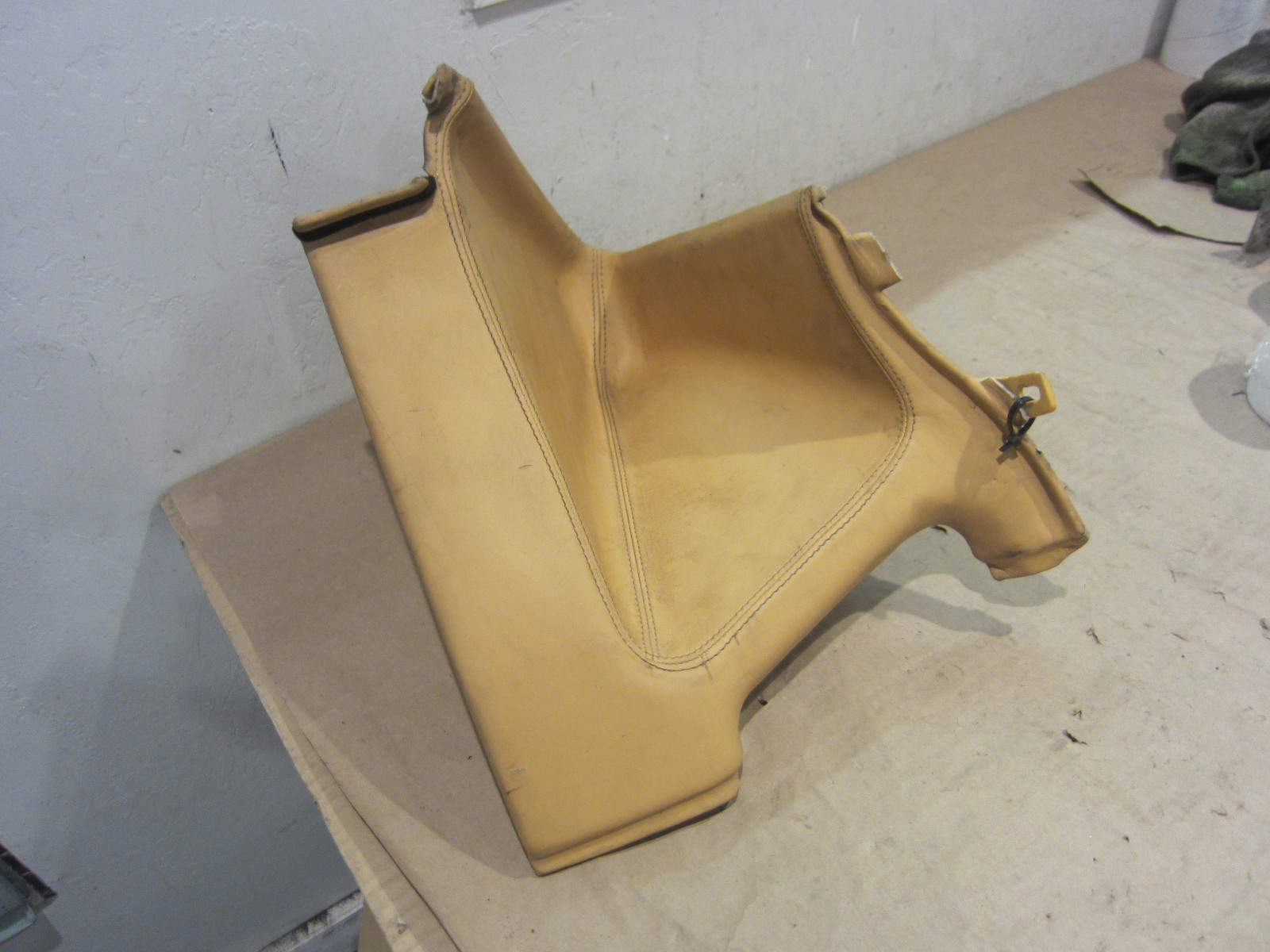 Ferrari 360, 430 - RH Side Rear Window Quarter Glass Trim (Beige) - P/N 63580900