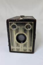 Brownie Junior Six-20 Art Deco Design Box Camera - AS-IS
