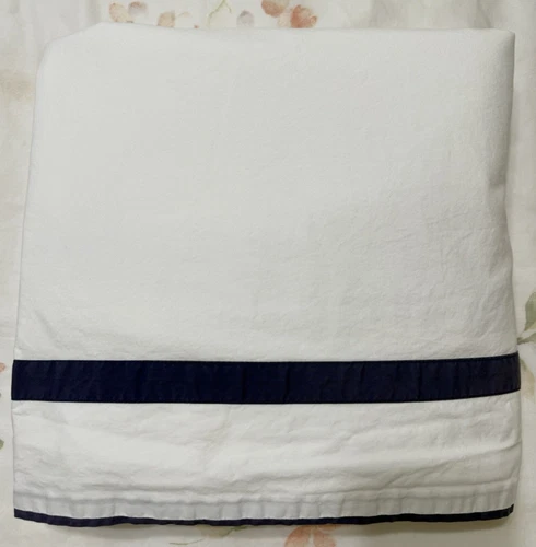 Pottery Barn King Sheet Organic Cotton Flat Sheet Only White & Navy Blue Stripe