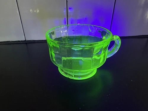 Vintage Green Depression Uranium Glass Tea Punch Cup CHIP