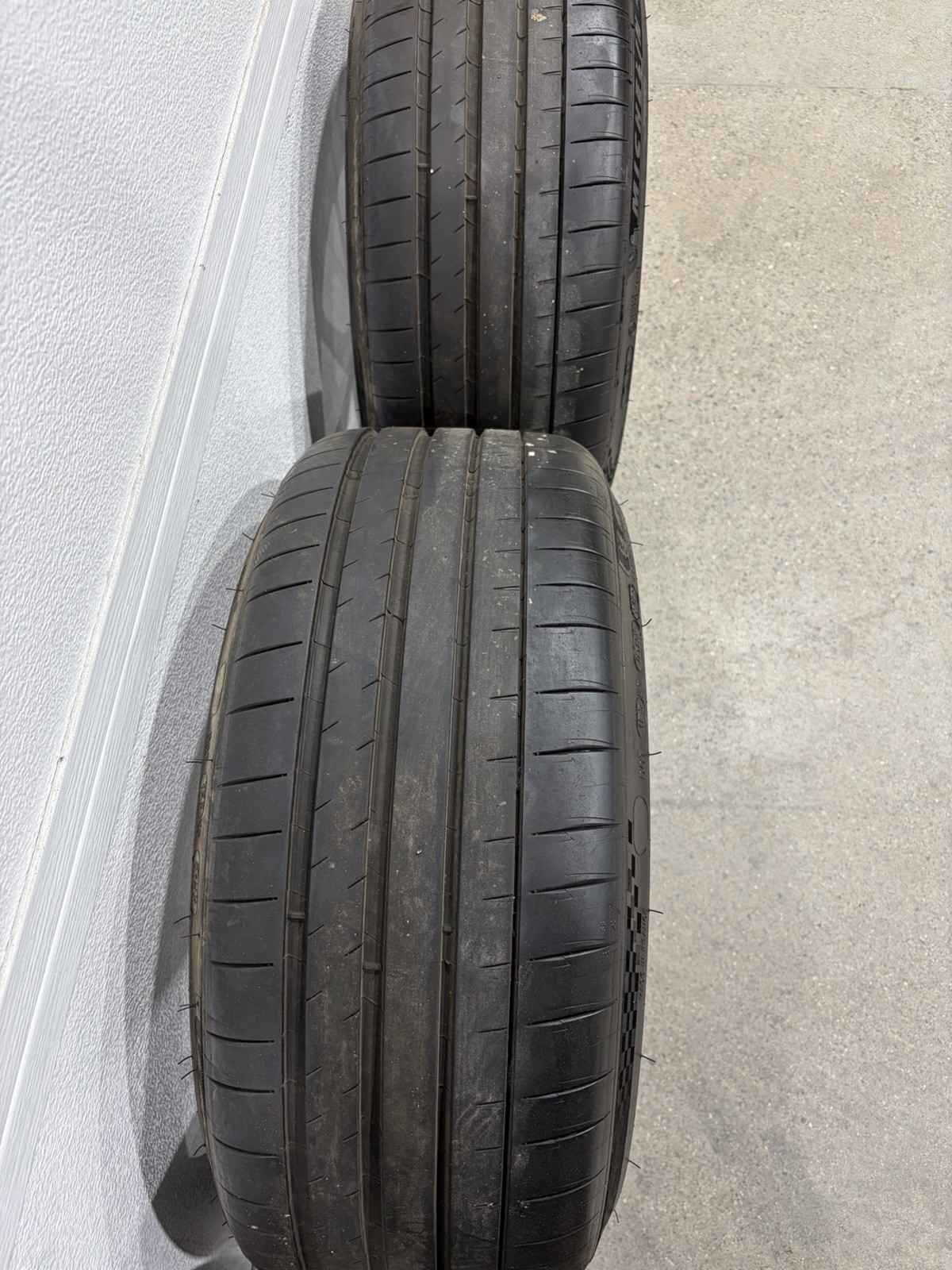 McLaren 720S Front Wheel
