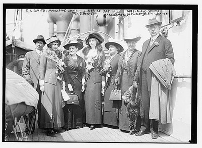 F.C. Smith Madeleine Smith Louise Day R.A.C. Smith 1910s Group Portrait