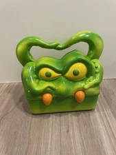My Pet Monster Lunchbox Screaming Box “Stretch” - Green, Voicebox Works