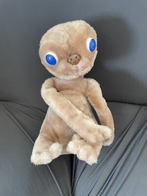 Vintage 1982 ET Stuffed Soft Toy 14'' E.T. the Extra-Terrestrial Friendly Alien