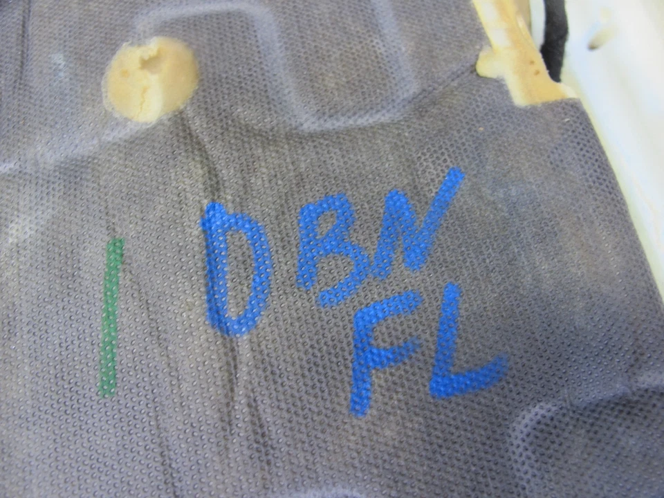 BMW E82 E88 135i 2008 convertible asiento deportivo delantero izquierdo cojín de cuero inferior OEM Foto 2 de 4