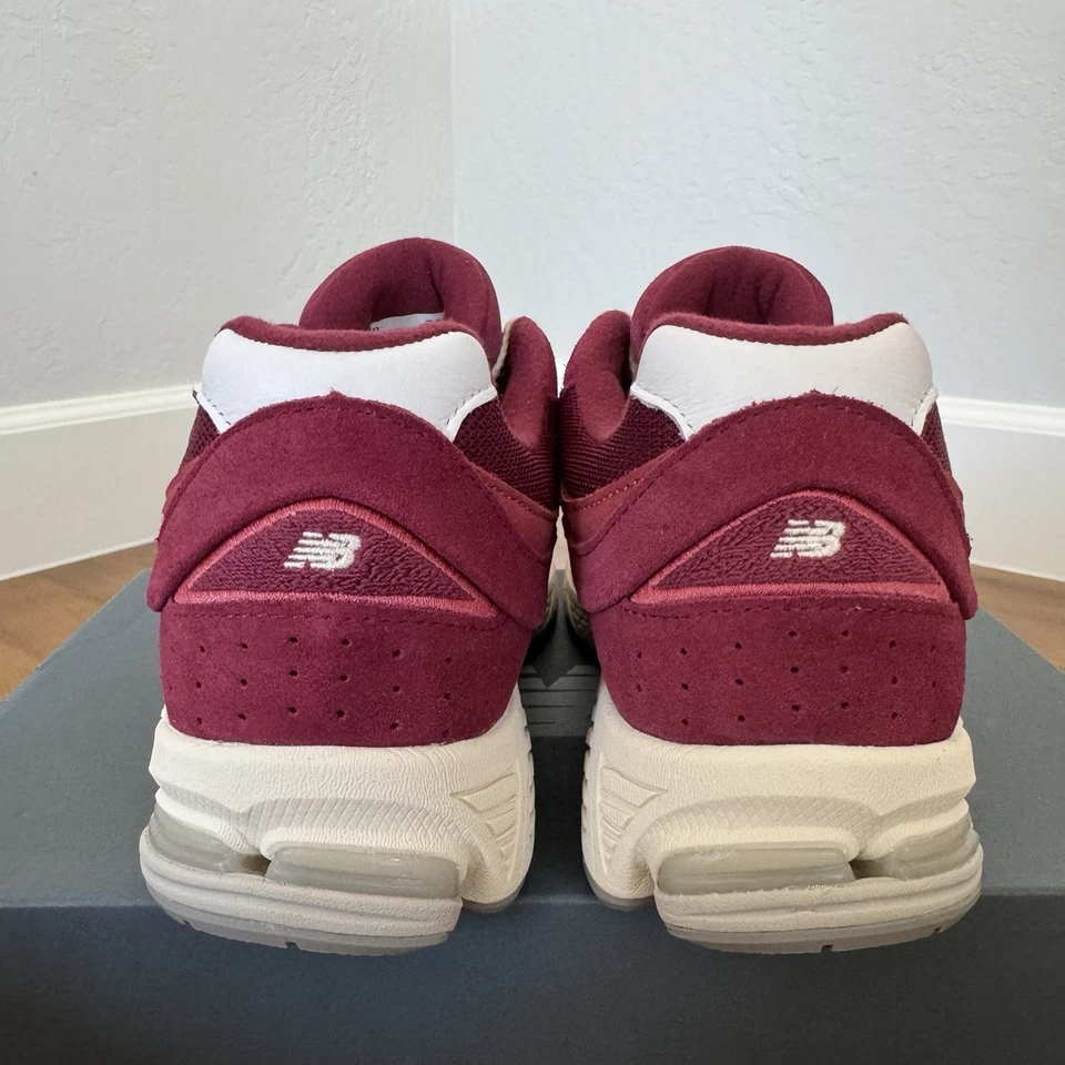 New Balance 2002R Suede Pack Shoes M2002RHA Garnet/Deep Earth Red - Size 10.5 - Image 4 of 4