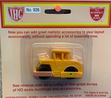 IHC 926 HO Scale Paving Road Roller  NIP