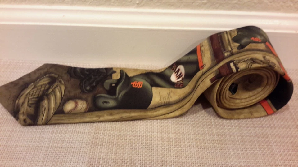 Corbata de seda para hombre de los Gigantes de San Francisco MLB béisbol de Eagles Wings usada Foto 3 de 4