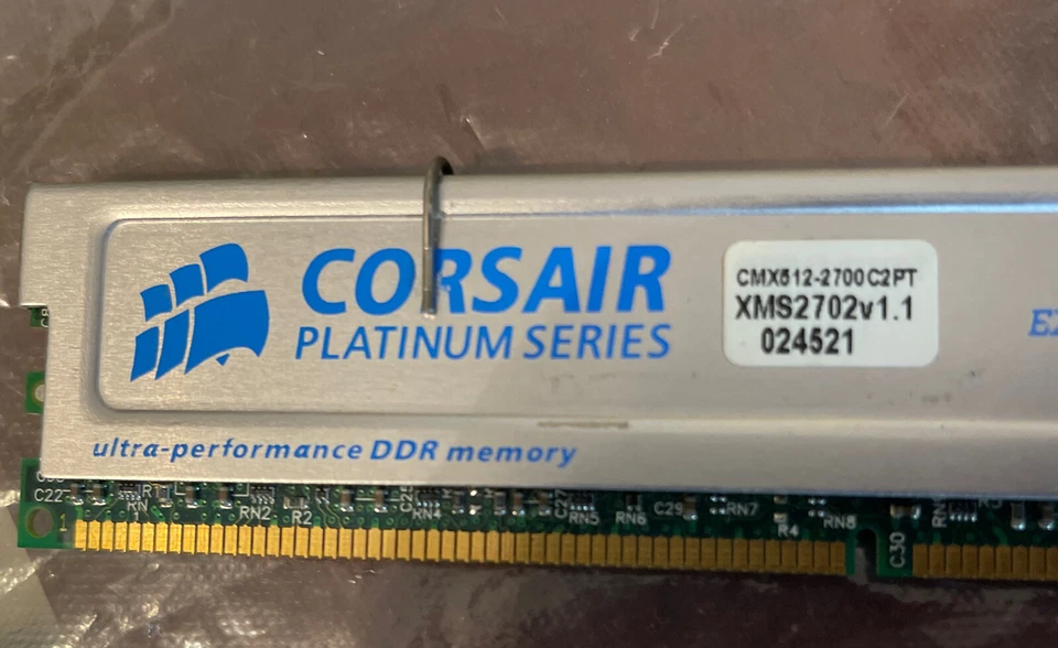 Corsair Platinum Series DDR Memory 512MB CMX512-2700LLPT XMS2700 333MHZ - Image 2 of 4