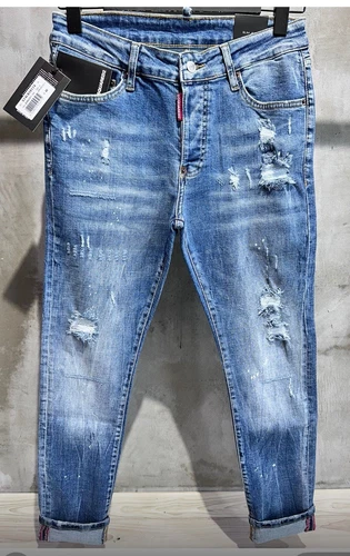 DSQUARED2  SLIM FIT LIGHT WASHED DISTRESSED  JEANS 2% MADE IN ITALY W28 - W38