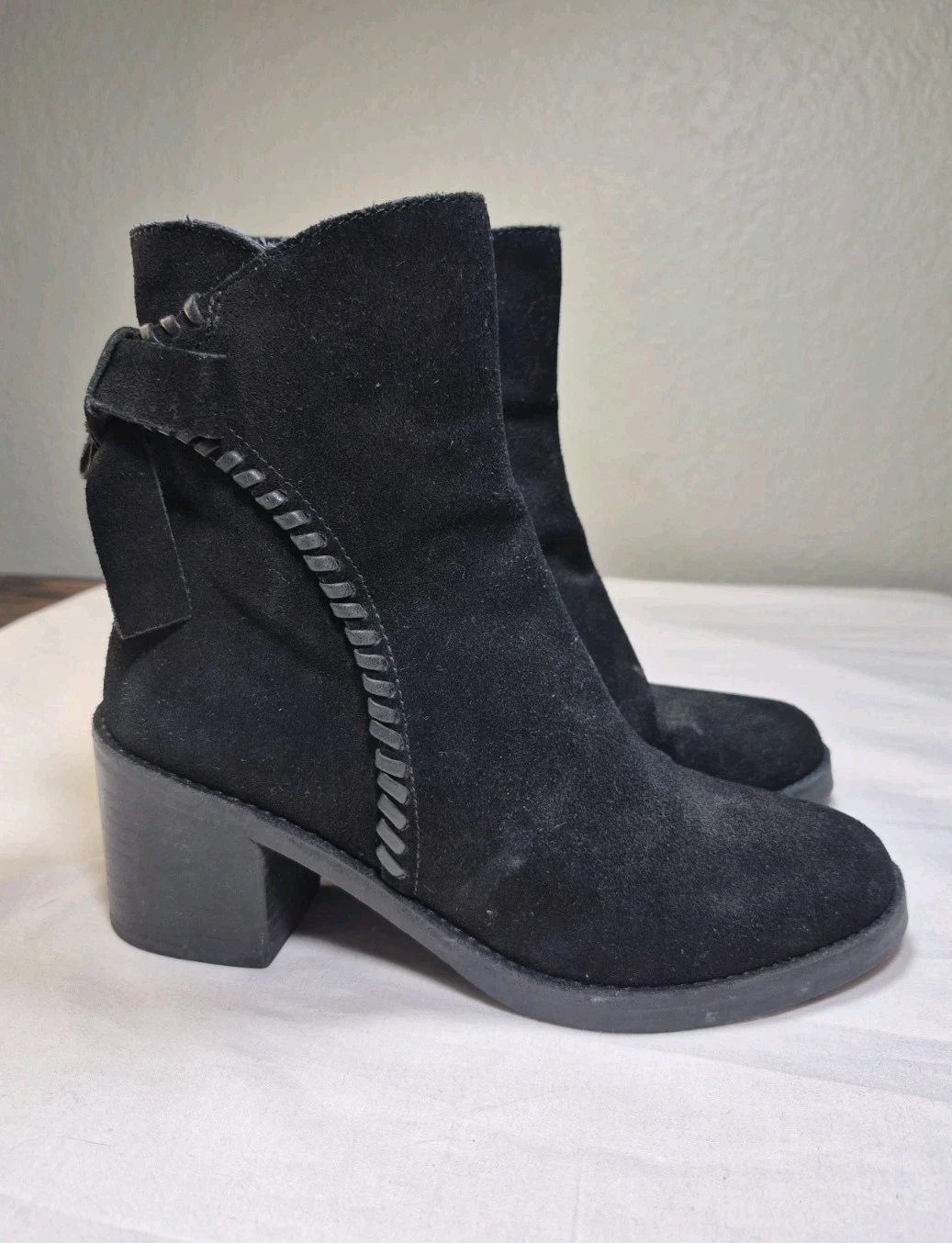 Stivali Ugg neri Fraise punto frusta zip laterale 2 5" scamosciati taglia 6