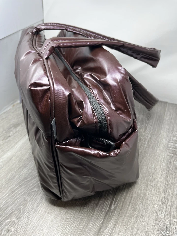 Bolsa de viagem CALPAK nova com etiquetas Borgonha 16" A x 12" L X 8" D Luka com alça de ombro - Imagem 3 de 4