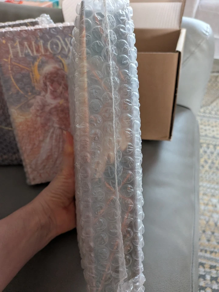 Fairyloot Signed Exclusive - Unearthly By Cynthia Hand - this is sold out Sealed - Image 4 of 4