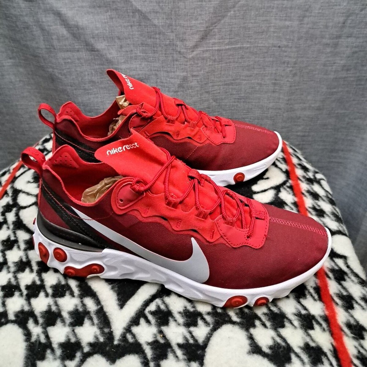 Nike React レッド シューズ s-l1200.jpg
