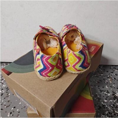 Umi Shoes Laina Pink Yellow Aztec Chevron Print Slip On  display picture 1