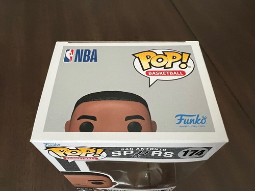 Funko Pop! NBA San Antonio Spurs Victor Wembanyama #174 w/ Soft Protector - Picture 6 of 7