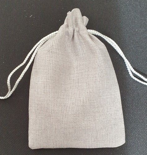 NEW Individual metallic silver grey drawstring gift bag wedding favour 10x7cm - Picture 3 of 3