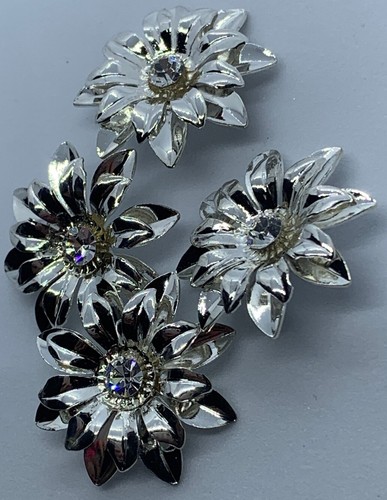 Daisy Flower Metal Button Shank Sewing Crafts Rhinestone Center Silver Plated - Picture 4 of 4