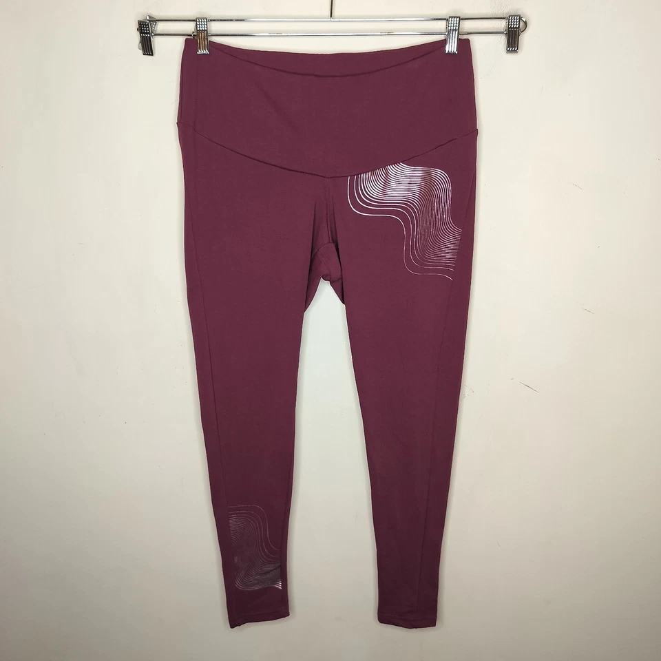 Adidas Women's 1X Leggings Burgundy  Holiday Shine Graphic H56734 NWT - Image 2 of 4