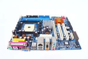 ASRock K8NF4G-SATA2 mATX Desktop PC Mainboard AMD Sockel/Socket 754 PCIe