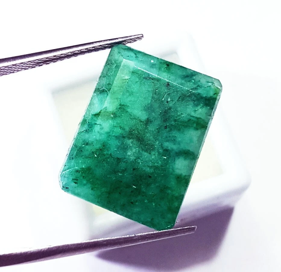 Emerald Shape Natural Green Beryl 24.30 Ct Certified Loose Gemstone Free Gift