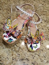 Betsey Johnson Dacie Flat Sandals Size 4 Girls Sz4