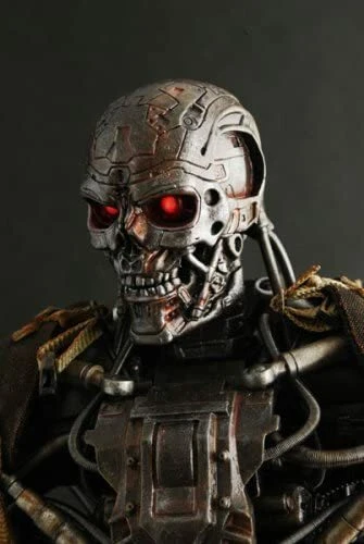 Terminator 4 End Skeleton T-600 Hot Toys Movie Masterpiece Action Figure 1/6 Toy - Image 4 of 4