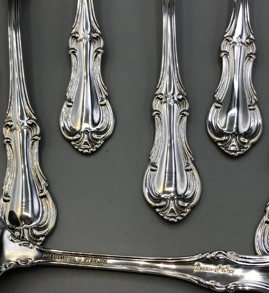 Juana de Arco por International Juego de 8 cucharas soperas de plata de ley 6,75" Foto 4 de 4