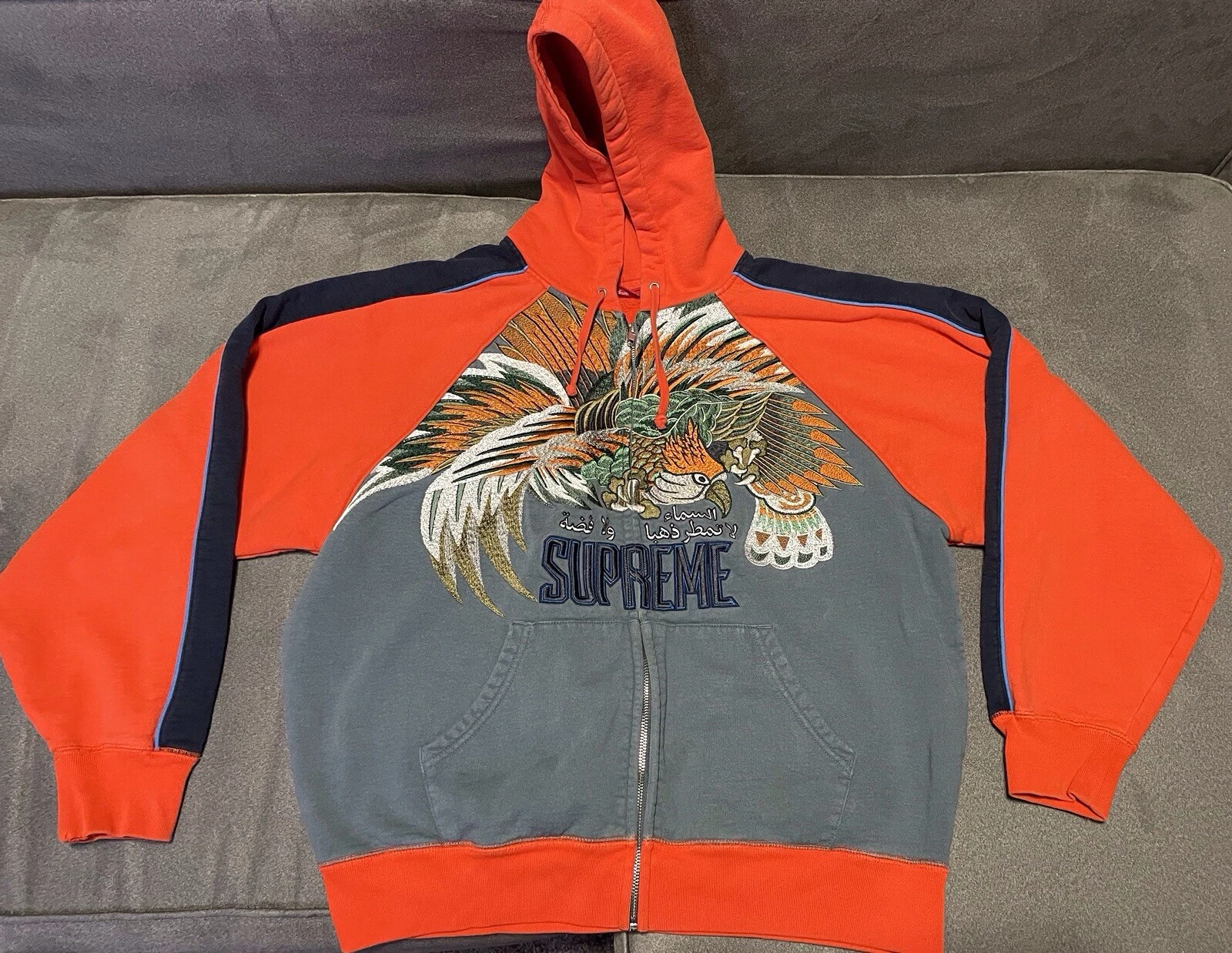 Sweat à capuche zippé Supreme Orange Falcon Raglan street wear homme taille moyenne