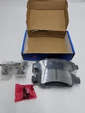 Geekstop D1363 Front Disc Brake Pad For For Various GM Escalade Tahoe