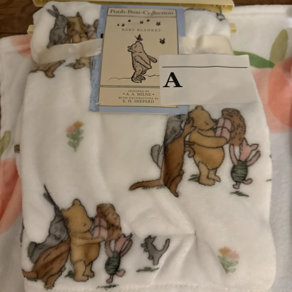 NWT! CLASSIC WINNIE THE POOH Bear Collection FLEECE BABY 30X40" Soft BLANKET - Image 2 of 4