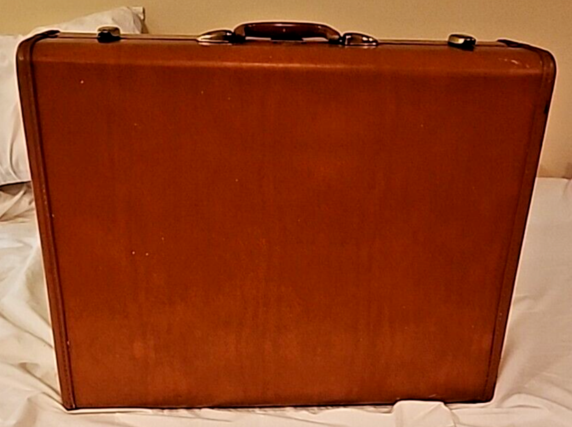 Vintage Samsonite Shwayder Bros Hard Shell Suitcase Luggage 4632