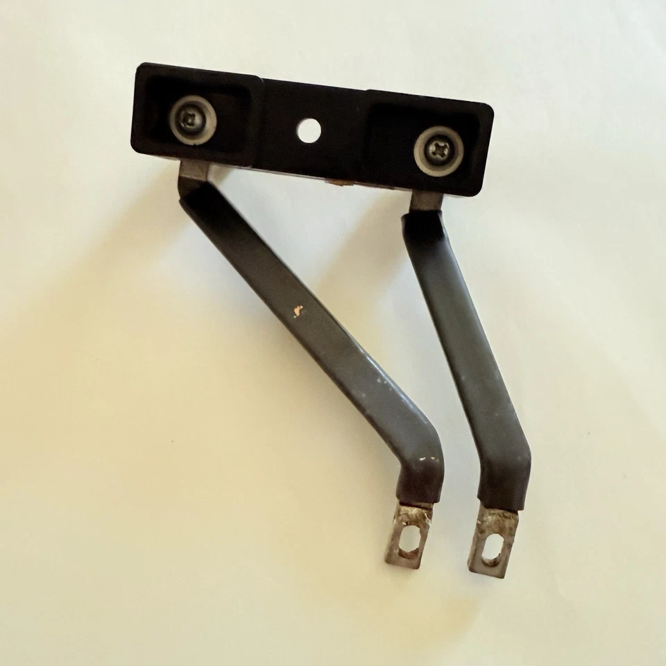 KIT DE PIEZAS DE ENCHUFE ZINSCO 100 AMPERIOS Foto 2 de 4