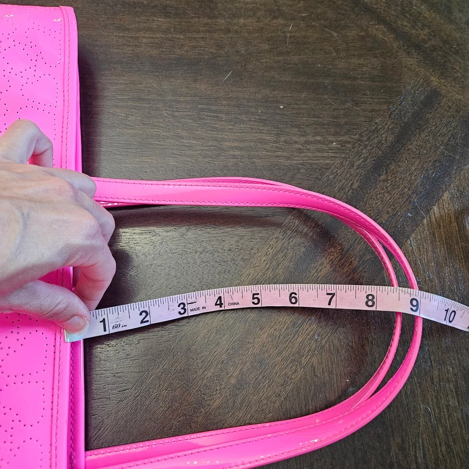 Bolso de Mano Kate Spade Harmony Metro Corazón Perforado Rosa Caliente Patente Poli Vinilo Foto 4 de 4