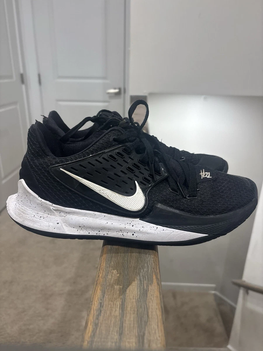 Preços baixos em Nike Kyrie 2 Low Black | eBay