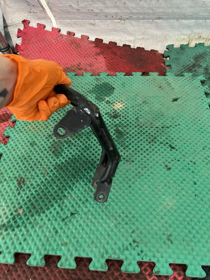 2003-2007 Polaris Predator 500 OEM Front Bumper 1015178 - Image 4 of 4