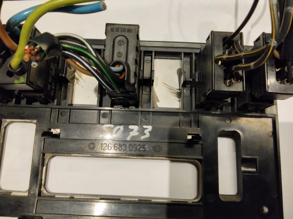 Panel de control climático de madera burl OEM 126683092 Mercedes W126 560SEL 560SEC 420SEL Foto 4 de 4