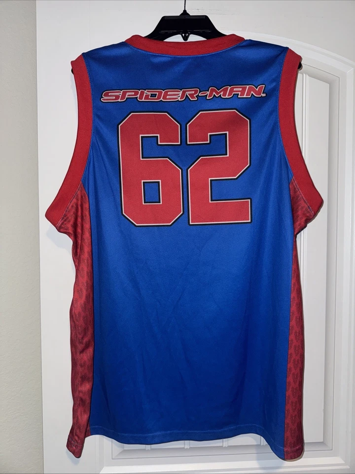 Camiseta deportiva de baloncesto The Amazing Spider-Man 2 Marvel XL roja azul Avengers Marvel Co Foto 3 de 4