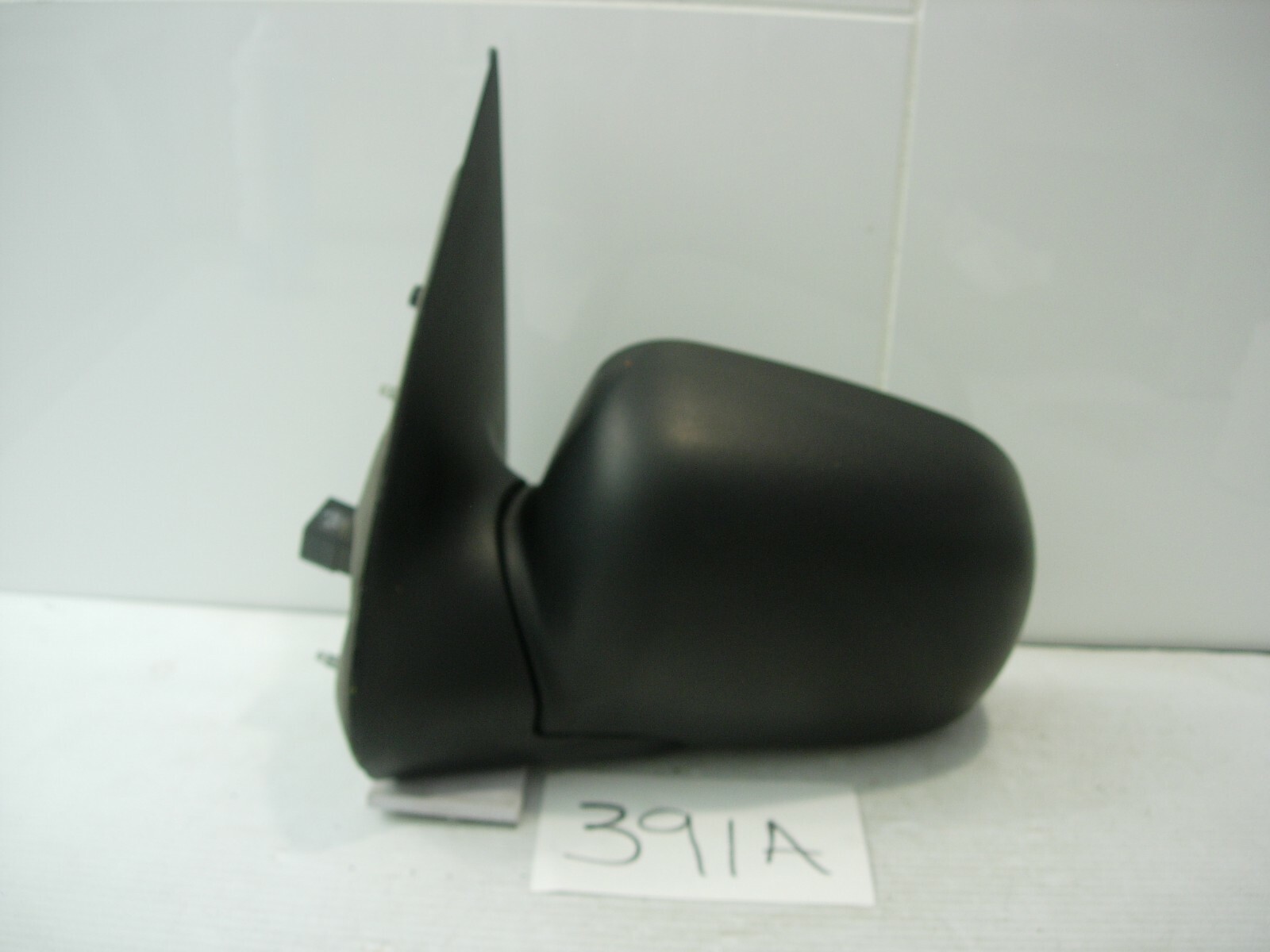 02 03 04 05 Ford Explorer DRIVER side Mirror Used Power Texture 391-A